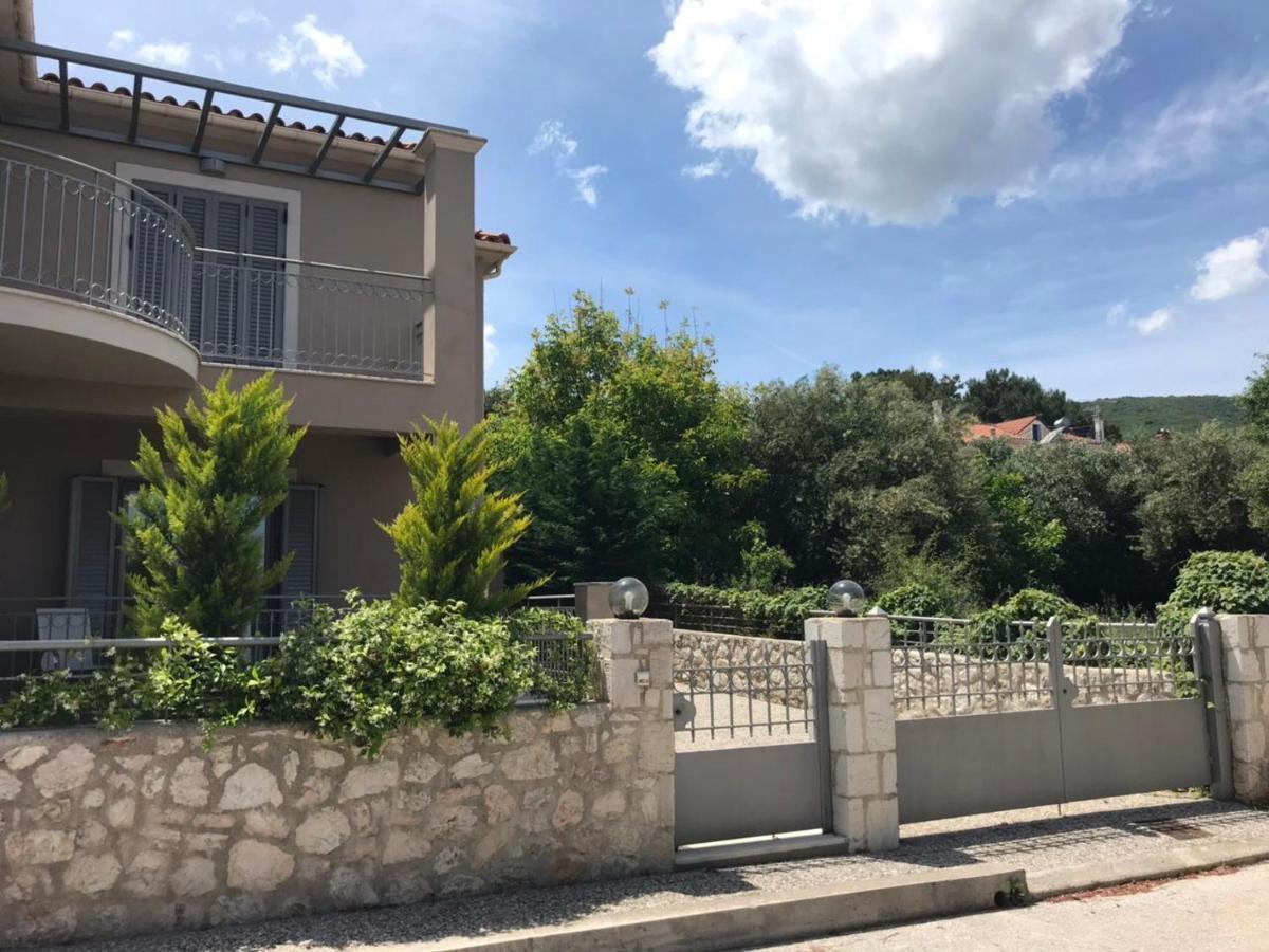 D’Angelos Apartments Karavomylos Exterior foto